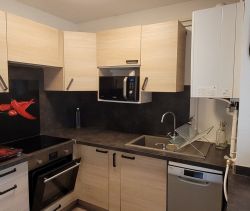 For sale 3-room apartment 53 m² + cellar + parking TOULON 