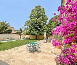 A vendre Villa bastide T6 190 m² terrain 700 m² Ollioules