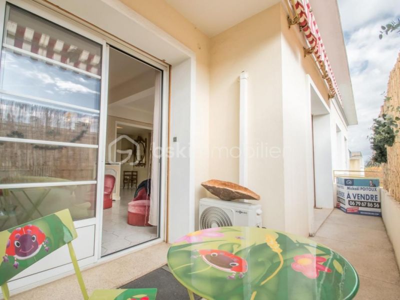 APPARTEMENT NEUF T6 123 M2 TERRASSE BORD DE MER HYERES