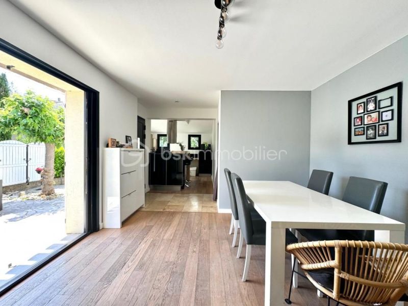 Se vende CASA DE 6 HABITACIONES 141 M2 ANIANE