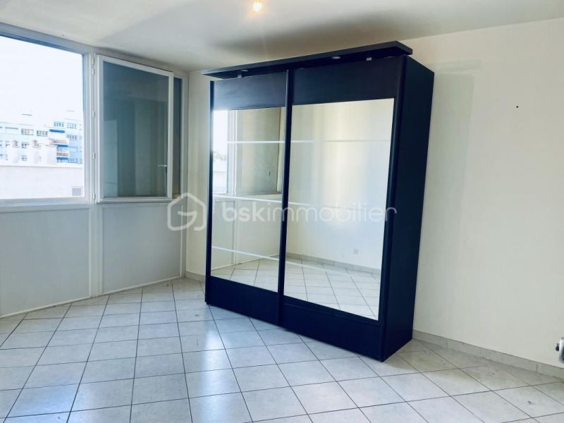 A louer APPARTEMENT T2 52 M2  MONTPELLIER