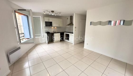 A louer APPARTEMENT T3 46 M2 BORD DE MER ELNE