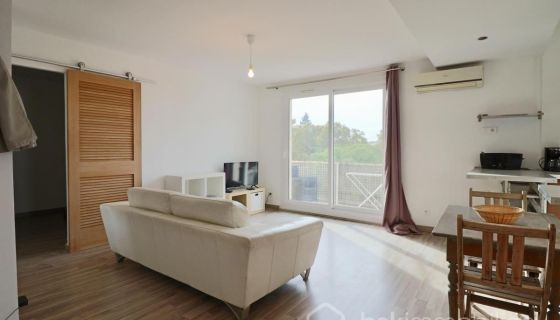 A vendre APPARTEMENT T2 42 M2 BORD DE MER TOULON