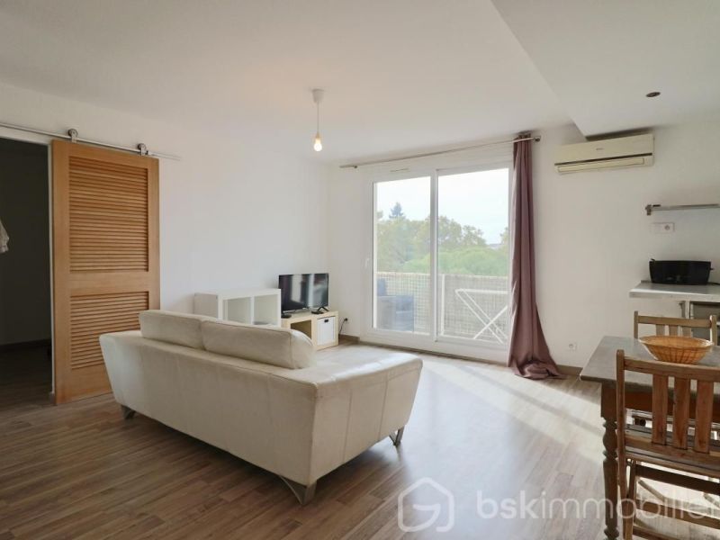 A vendre APPARTEMENT T2 42 M2 BORD DE MER TOULON