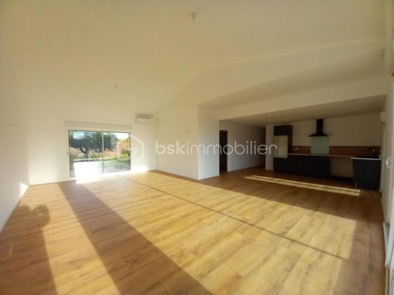 A louer MAISON  4 PIECES 130 M2  CANET