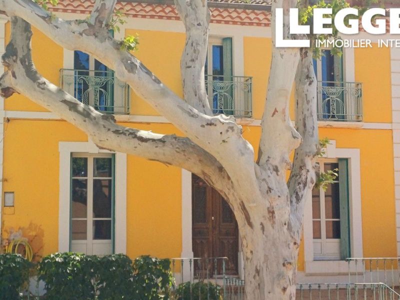 A louer MAISON  DE MAîTRE BORD DE MER MAGALAS