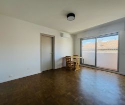 A louer APPARTEMENT T2 39 M2  MARSEILLE 4EME