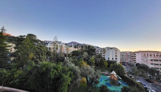 A louer APPARTEMENT T3 72 M2 BORD DE MER ROQUEBRUNE CAP MARTIN