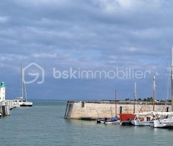 MAISON  DE MAîTRE BORD DE MER LA FLOTTE