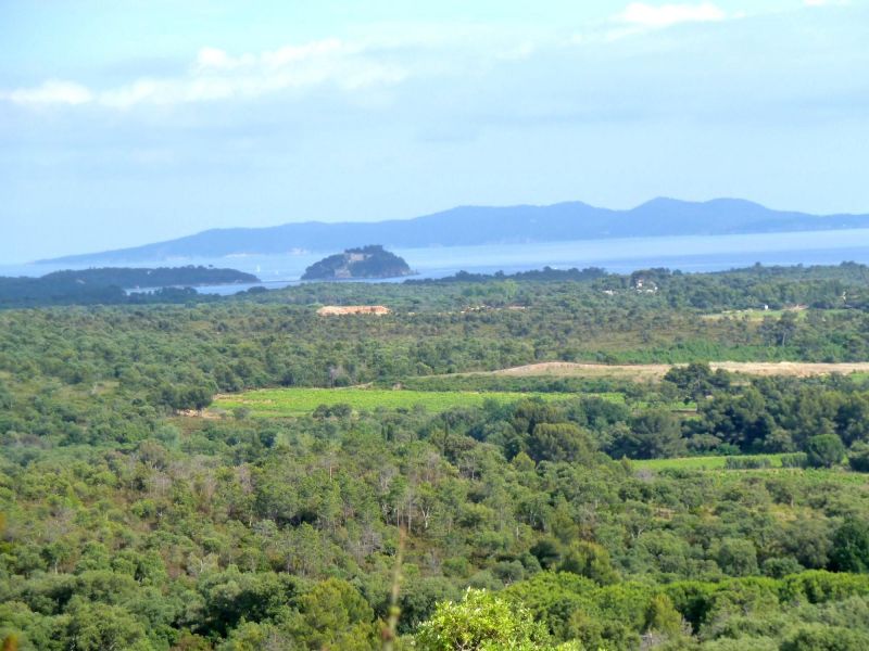 TERRAIN 18 269 M2 VUE MER LA LONDE LES MAURES
