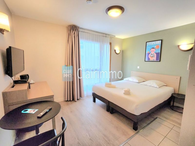 A vendre STUDIO  20 M2 BORD DE MER MARSEILLE