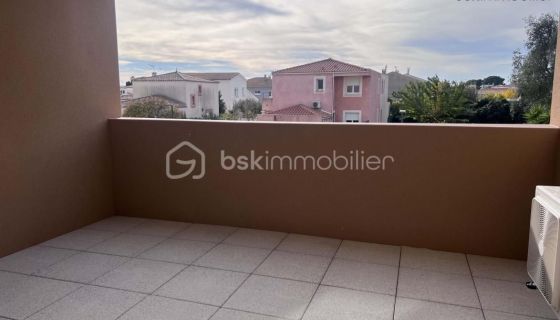 A louer APPARTEMENT DE PRESTIGE NEUF T4 67 M2 TERRASSE BORD DE MER FRONTIGNAN