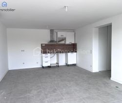A louer APPARTEMENT DE PRESTIGE NEUF T4 67 M2 TERRASSE BORD DE MER FRONTIGNAN