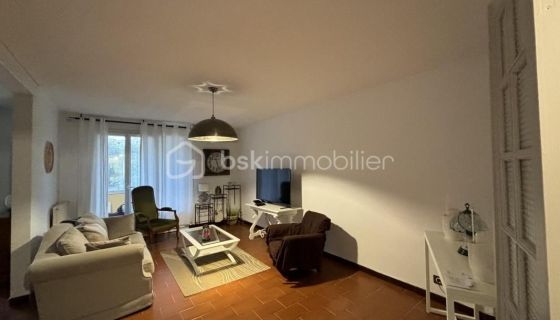 A vendre APPARTEMENT T3 90 M2 BORD DE MER AJACCIO