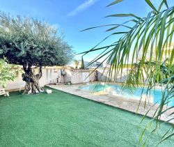 A louer MAISON  5 PIECES 165 M2 BORD DE MER CANET EN ROUSSILLON
