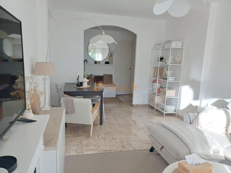 A vendre GRAND APPARTEMENT T3 84 M² LE CANNET 