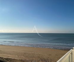 APPARTEMENT T2 37 M2 VUE MER LONGEVILLE SUR MER