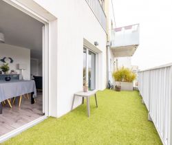 For rent APARTMENT T3 62 M2 TERRACE SAINT HERBLAIN