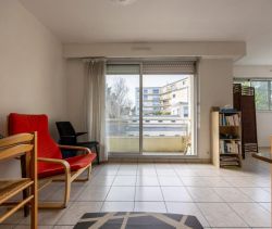 For rent STUDIO 33 M2 NANTES