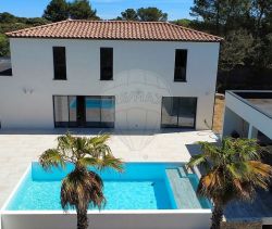 A louer MAISON  CONTEMPORAINE  NIMES