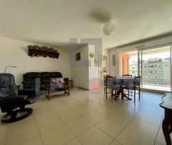 A vendre Magnifique appartement T3 69 M² DERNIER ETAGE FREJUS