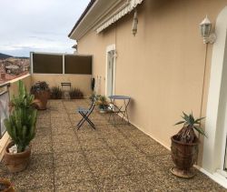 For sale BEAUTIFUL APARTMENT T4 92 M² Duplex HYERES