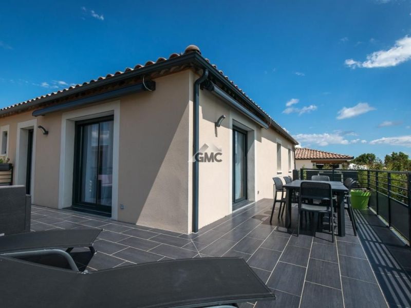 A louer MAISON  4 PIECES 100 M2 BORD DE MER ROUJAN