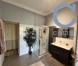 A louer MAISON  DE MAîTRE  SAINT GENIES DE MALGOIRES