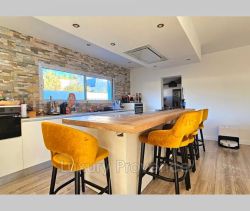 A louer MAISON  DE MAîTRE  SEPTEMES LES VALLONS