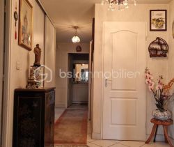 A louer APPARTEMENT T4 108 M2 TERRASSE BORD DE MER HYERES