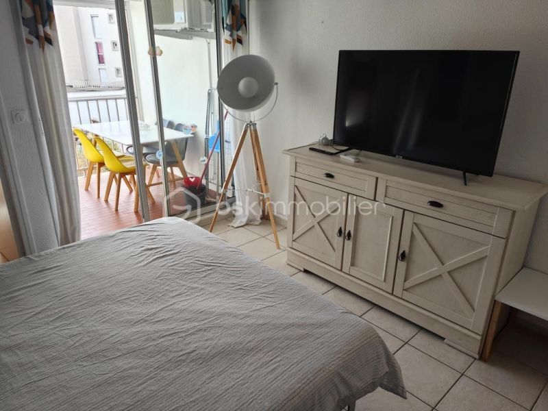 A vendre STUDIO  23 M2 TERRASSE BORD DE MER LE CAP D AGDE