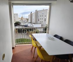 A vendre STUDIO  23 M2 TERRASSE BORD DE MER LE CAP D AGDE