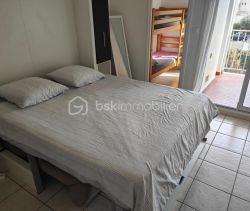 A vendre STUDIO  23 M2 TERRASSE BORD DE MER LE CAP D AGDE