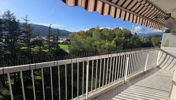 APPARTEMENT T2 49 M2 TERRASSE BORD DE MER LA ROQUETTE SUR SIAGNE