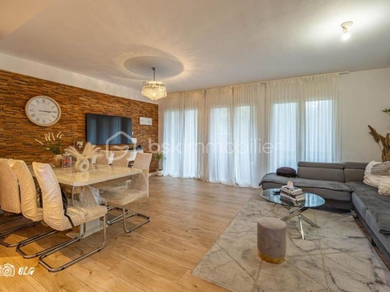 A louer APPARTEMENT T3 75 M2  MONTPELLIER