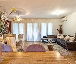 A louer APPARTEMENT T3 75 M2  MONTPELLIER