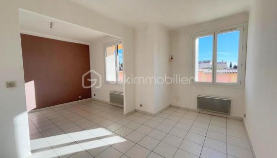 APPARTEMENT T3 58 M2  LA VALETTE DU VAR