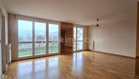 APPARTEMENT T6 98 M2 BORD DE MER DIEPPE