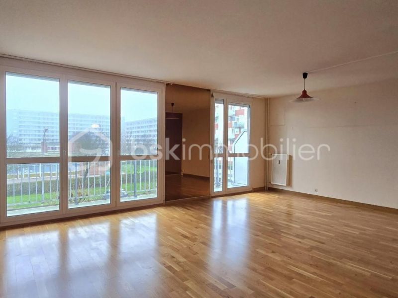 A vendre Appartement T4 Avec ascenseur, garage et balcon Dieppe