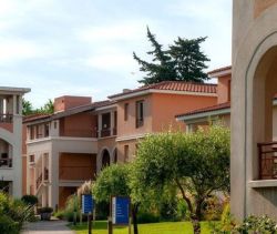 A louer APPARTEMENT T2 35 M2 BORD DE MER MANDELIEU LA NAPOULE