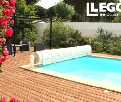 A louer MAISON  6 PIECES 188 M2 BORD DE MER AGDE