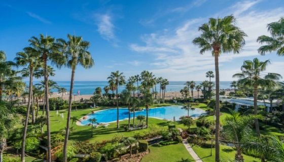 PRESTIGE ÁTICO DÚPLEX T5 557 M2 TERRAZA FRENTE AL MAR MARBELLA