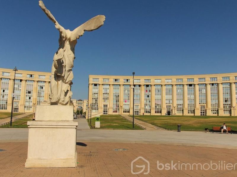 A louer APPARTEMENT T4 88 M2  MONTPELLIER