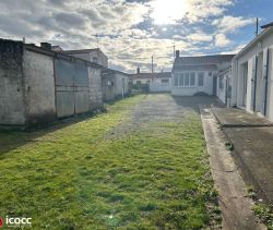 A vendre Ensemble immobilier Ã  rÃ©nover 85460 L Aiguillon La Presqu Ile