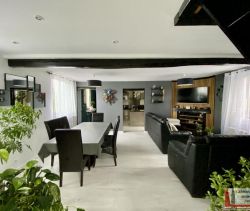 A vendre LONGèRE  5 PIECES 130 M2  ROGY