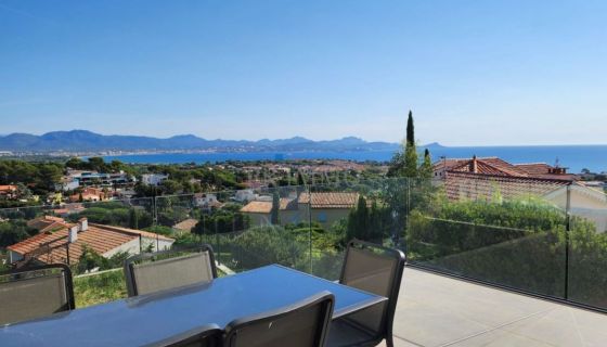 A vendre Maison vue mer Saint Aygulf  83370 Frejus