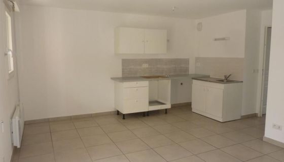 A louer APPARTEMENT T2 39 M2 TERRASSE  LISIEUX