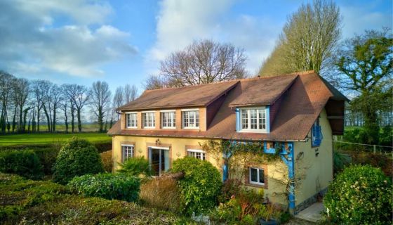 A vendre MAISON  CONTEMPORAINE  ANGIENS