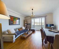 A louer APPARTEMENT T4 91 M2 VUE MER AJACCIO