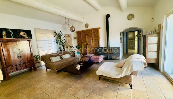 MAISON  4 PIECES 135 M2 BORD DE MER ROGNAC